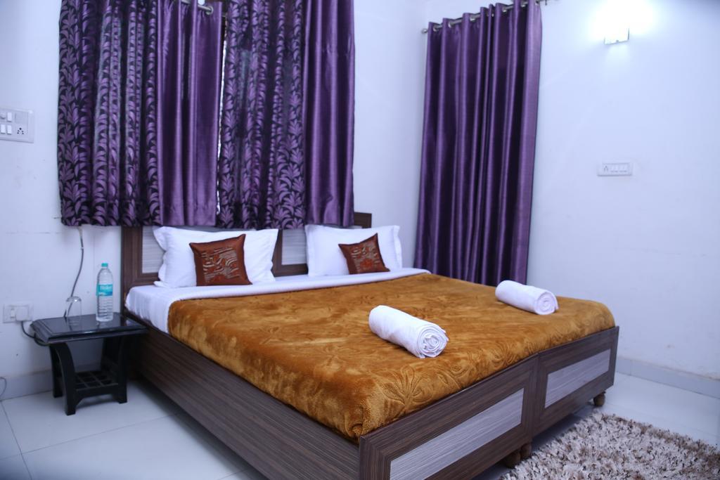 Hotel Airport Land New Delhi Rom bilde