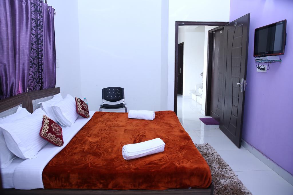 Hotel Airport Land New Delhi Rom bilde